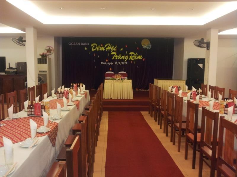 מלון Yen Thinh Khach San Thuong Mai מראה חיצוני תמונה